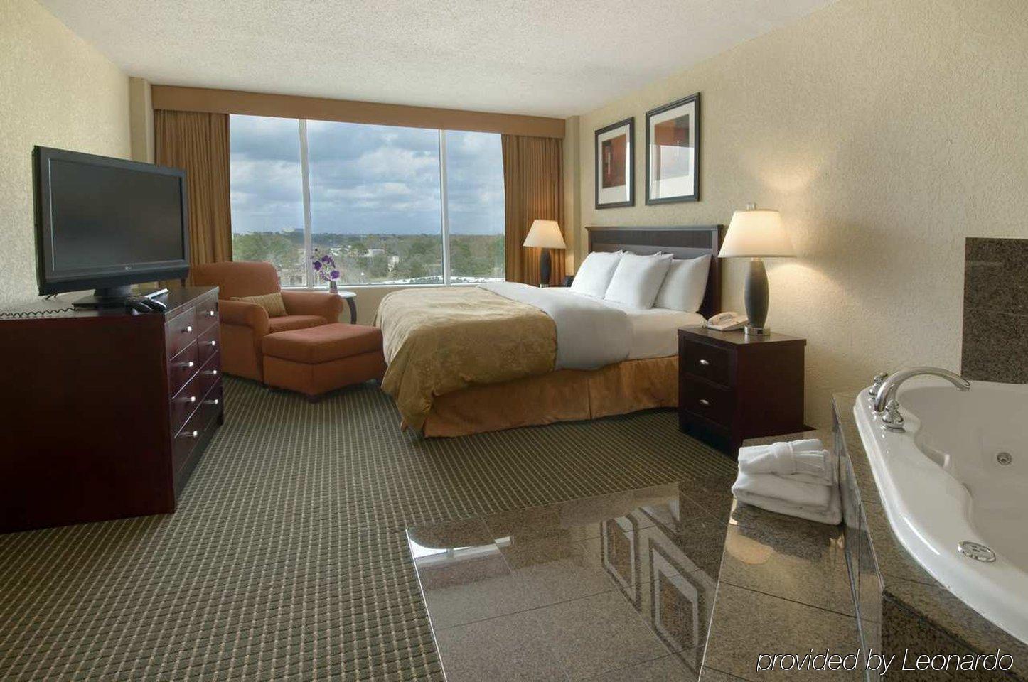 Doubletree By Hilton Lafayette Hotel Room photo